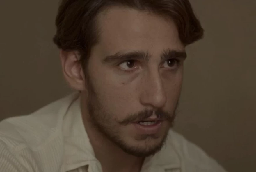 Προξενιό της Ιουλίας: Πήγε μαζί του ενώ είναι αδερφός της - Αποκαλύπτεται η τραγική αιμομιξία