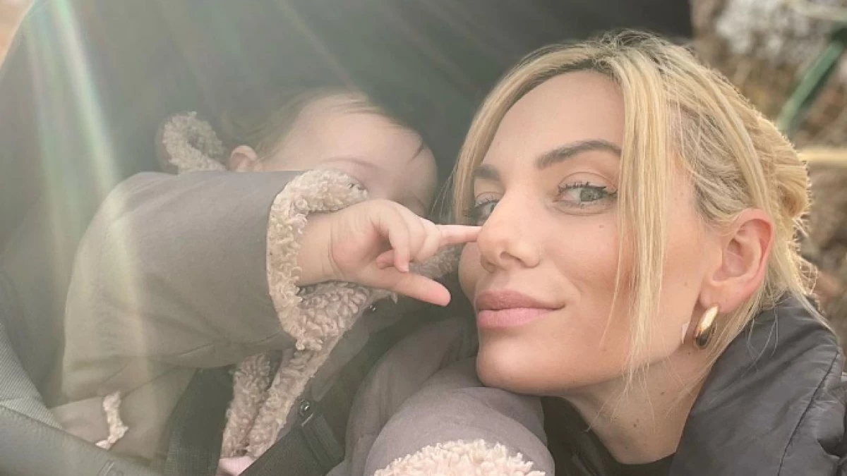 Ιωάννα Μαλέσκου: «Εμφανίστηκαν στην εγκυμοσύνη! Του λέω "γιατρέ μου, κάψτε τα όλα"» - Η αισθητική παρέμβαση στο πρόσωπό της