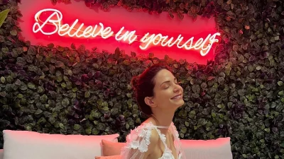 Κατερίνα Γερονικολού – Κάνει πρόβα νυφικού!