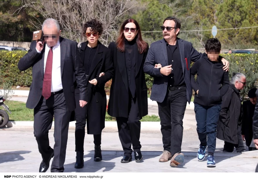 Κηδεία Ηλία Λογοθέτη - Γιος - Οικογένεια