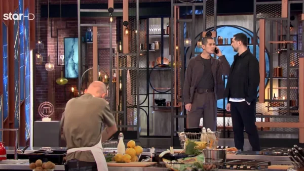 MasterChef 8 5/3: Εκτός ο Λεωνίδας Κουτσόπουλος - Το τηλεφώνημα στον Σωτήρη Κοντιζά στον αέρα του STAR