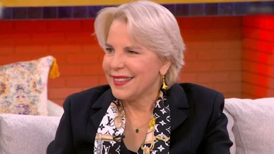 Λιλή Περγαντά: «Έβαφα τα νύχια στις φίλες μου, και τους χρέωνα παραπάνω για να χτίσω κεφάλαιο!»