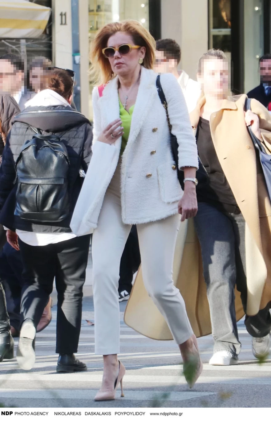 Ευγενία Μανωλίδου - Κέντρο