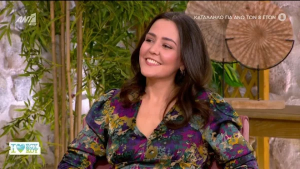 Μαριάννα Κιμούλη: «Σκέφτηκα να μην κρατήσω το επίθετο του...» - Η εξομολόγησή της για την σχέση της με τον πατέρα της Γιώργο Κιμούλη