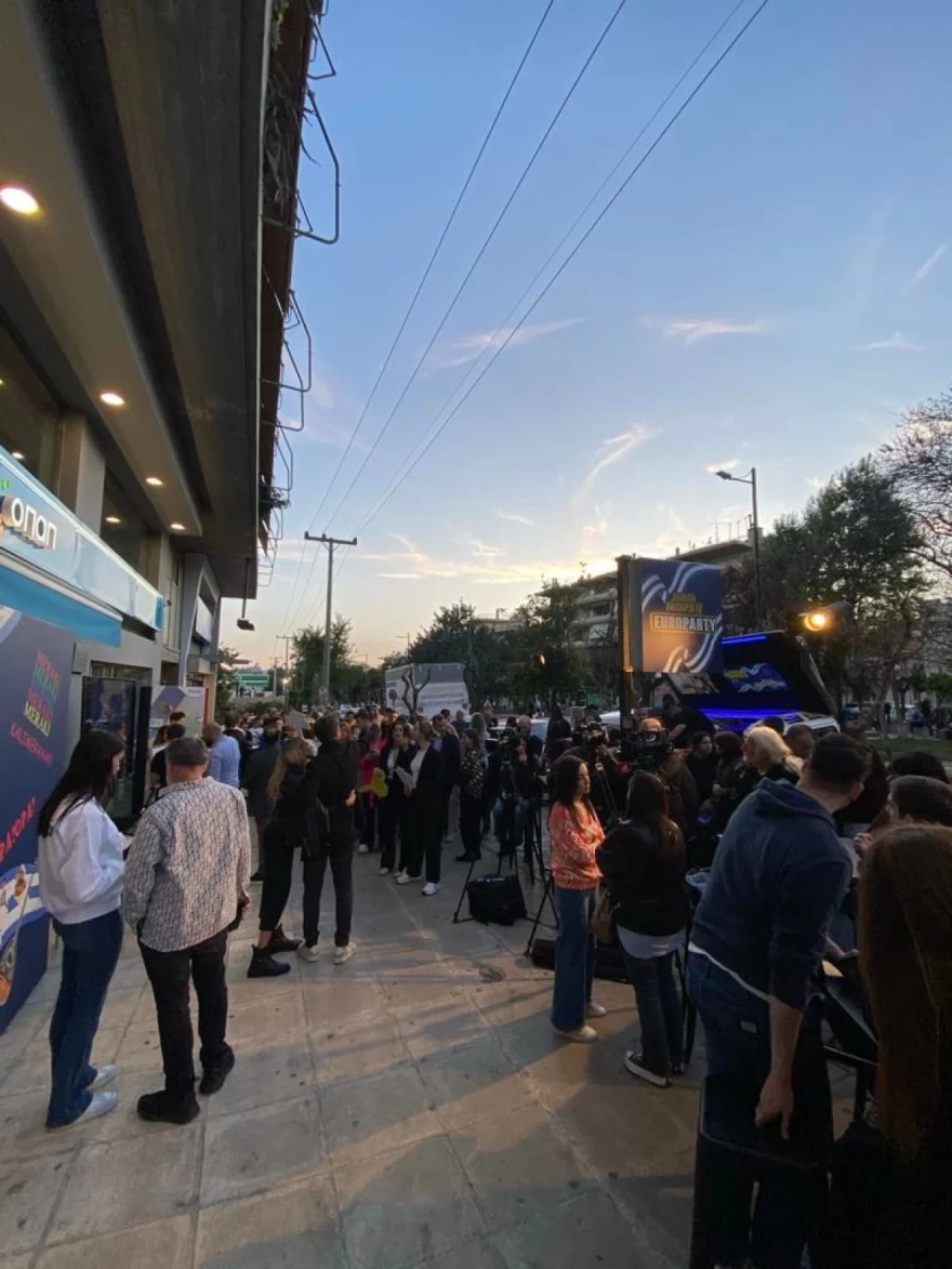 Χαμός στο Eurojackpot party του ΟΠΑΠ με την Μαρίνα Σάττι