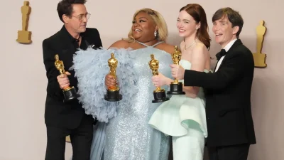 Όσκαρ 2024: Περπάτησε στο κόκκινο χαλί σε προχωρημένη εγκυμοσύνη - Αγαπημένη ηθοποιός περιμένει το πρώτο της παιδί