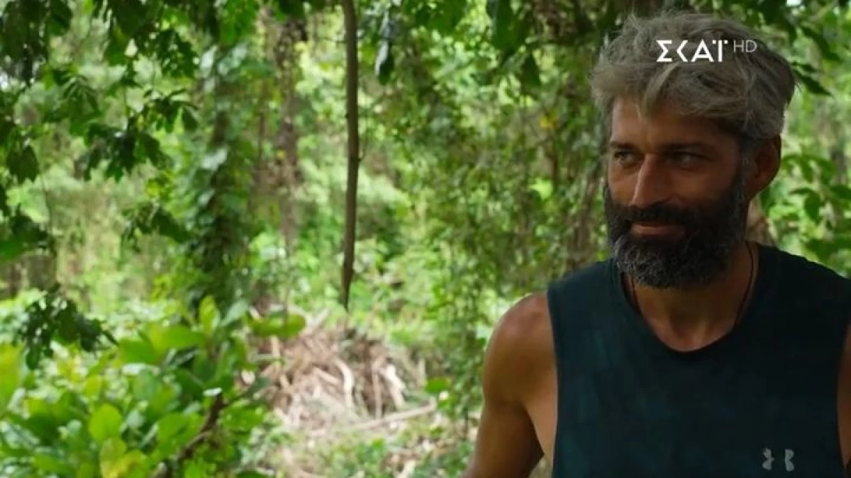Survivor 4/3: «Θα μου το έλεγες αν είχες συναντηθεί με την Χρύσα;» - Ο Αλέξης Παππάς ξεμπρόστιασε παίκτη των κόκκινων που "χάθηκε" για ώρες στο δάσος