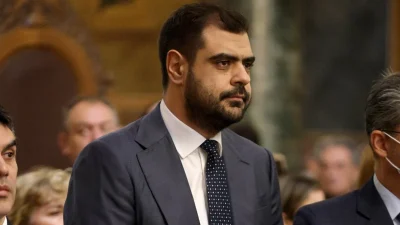 Παύλος Μαρινάκης: Έσβησε τα 36 κεράκια αγκαλιά με τον γιο του - Η τρυφερή ανάρτησή του