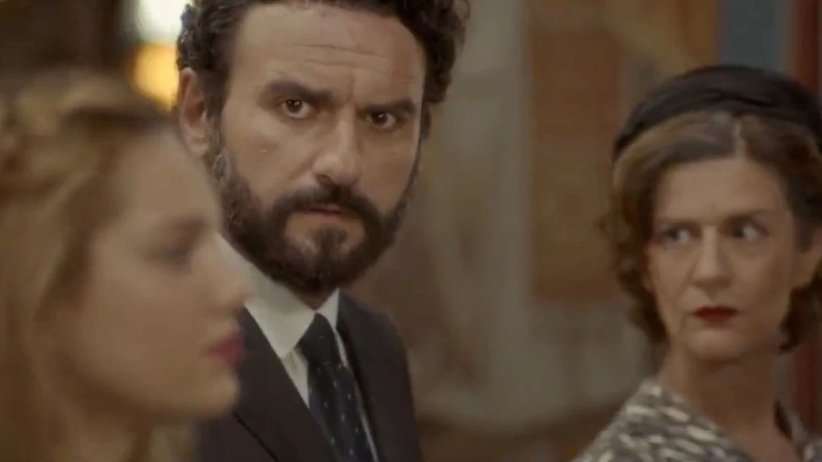 Το Προξενιό της Ιουλίας: «Τα συγχαρητήριά μου! Θα γίνετε πατέρας», «Είσαι άξια εσύ να γίνεις μάνα;» - Ανακοινώνεται βαρύς χωρισμός