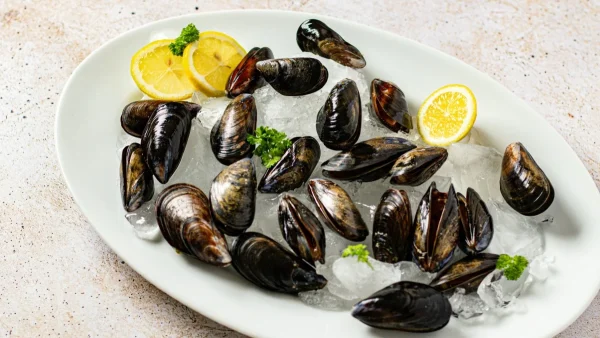 Καθαρά Δευτέρα: 5 κανόνες για να μην πάρεις ούτε κιλό στο σαρακοστιανό τραπέζι