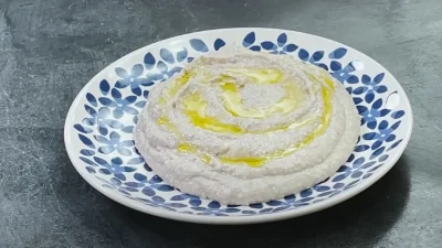 Σκορδαλιά: Τα τρία μυστικά για να διατηρηθεί μέρες στο ψυγείο - Προσοχή μη μουλιάσετε...