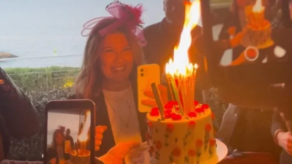 Σοφία Αλιμπέρτη: Γενέθλια για την παρουσιάστρια! Ο ρόλος των παιδιών της στο πάρτι-έκπληξη και η πραγματική ηλικία της