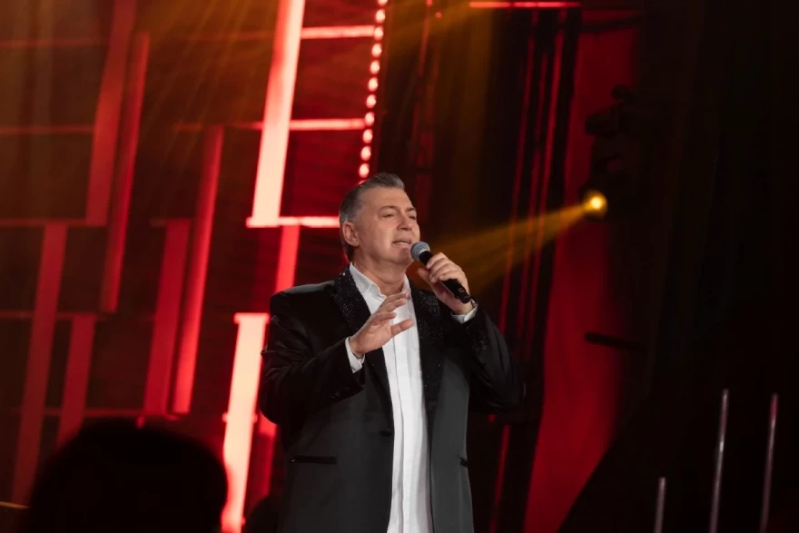 Σπίτι με το MEGA με τον Νίκο Μακρόπουλο