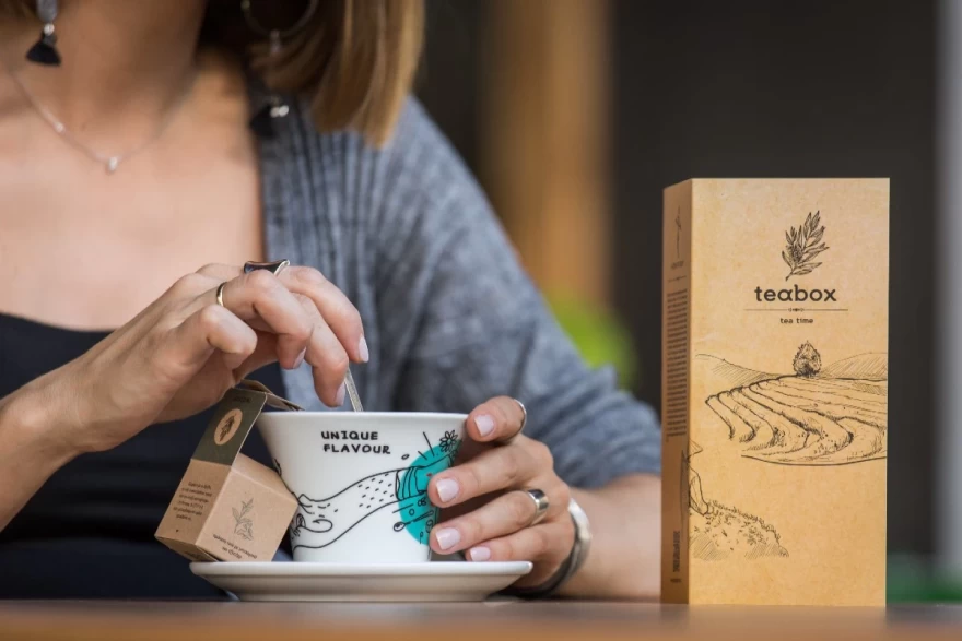 Απολαύστε κάθε μέρα tea box