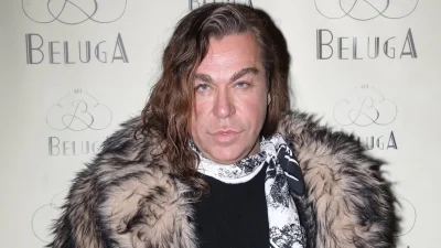 Τρύφωνας Σαμαράς: Κυκλοφορεί παιδικό τραγούδι με τίτλο «Πιπίλα» - «Για να την βγάλω χρειάστηκε να μου βάλουν πιπέρι»