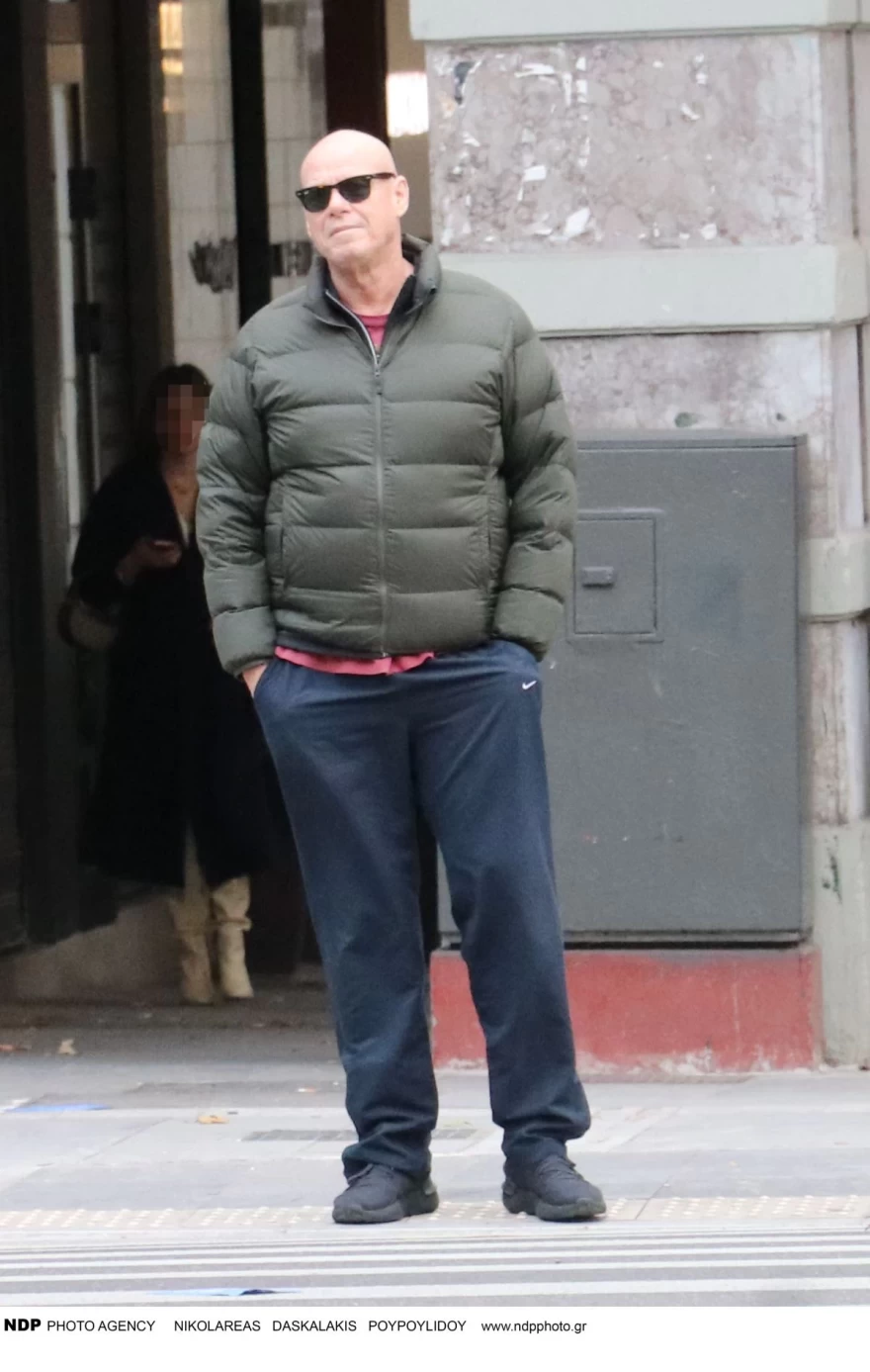 O Τζώνη Καλημέρης