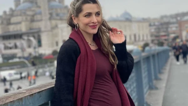 Βασιλική Τρουφάκου: Έχει μεγαλώσει αρκετά η κοιλίτσα της - Η γυμναστική που ακολουθεί η εγκυμονούσα ηθοποιός