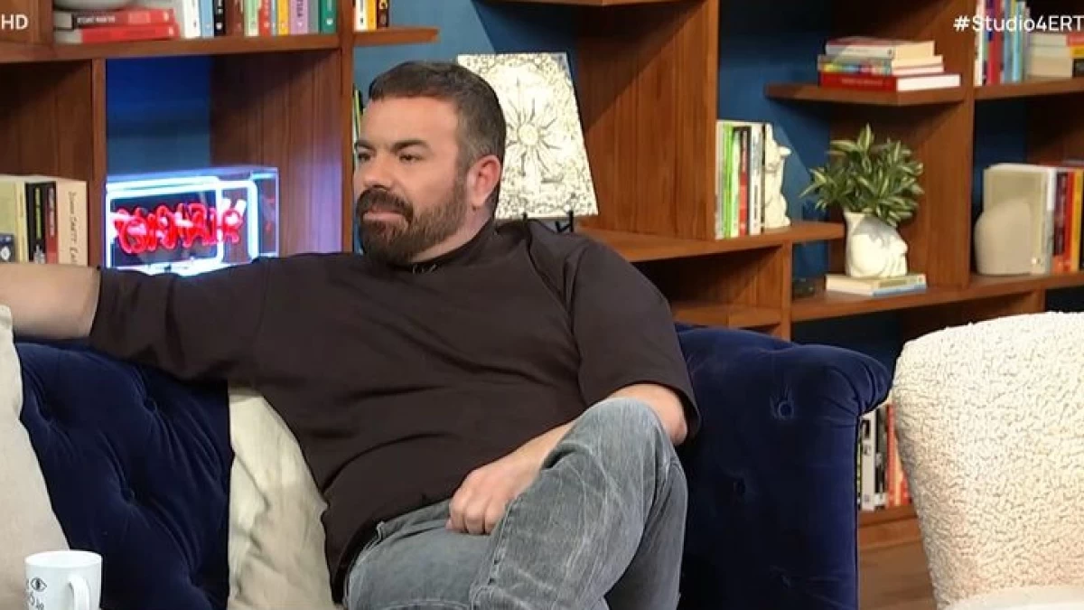 Βασίλης Καλλίδης: «Έπαθα παράλυση προσώπου, ήταν καμπανάκι...» -  Όσα αποκάλυψε για το άγνωστo περιστατικό που τον έκανε να αναθεωρήσει