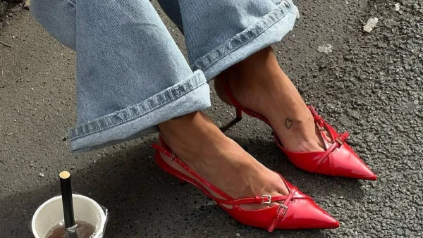 Zara: Τα πιο μοδάτα τζιν της σεζόν βγήκαν σε προσφορά - Τα 7 κορυφαία μέχρι 19,99 ευρώ