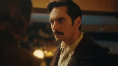 Το Ναυάγιο (2/4): Θα δακρύσετε - Η σκηνή που ο Πέτρος σπαράζει στο κλάμα στην αγκαλιά του πατέρα του