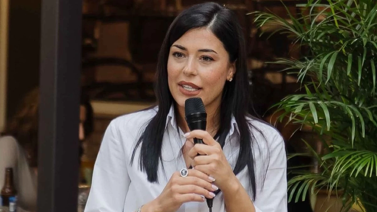 Αφροδίτη Λατινοπούλου για γάμο ομόφυλων ζευγαριών: «Λέμε ένα μεγάλο “όχι” και θα καταργήσουμε αυτόν τον τραγικό νόμο»