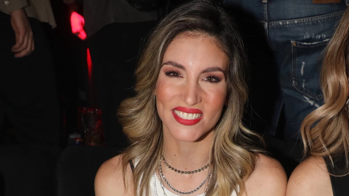 Αθηνά Οικονομάκου: Χαμογελάει ξανά μετά το διαζύγιο με τον Φίλιππο Μιχόπουλο - Η νέα σελίδα στη ζωή της