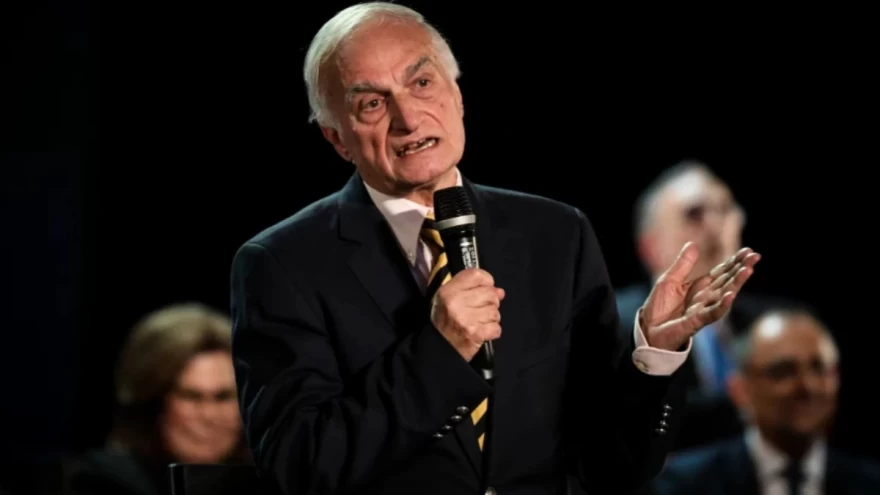 Μανώλης Μαυρομμάτης - ΜΕΘ - βγήκε