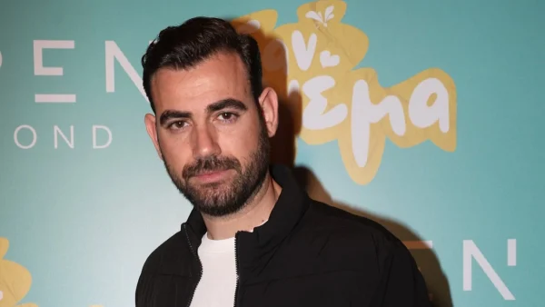 Αυτός είναι o ηθοποιός που ζήτησε από τον παραγωγό της παράστασης "Μάρτυρας Κατηγορίας" να φύγει ο Νίκος Πολυδερόπουλος