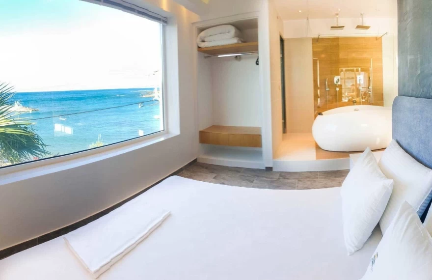 Porto Kalamaki Hotel