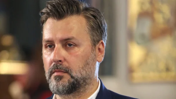 Γιάννης Καλλιάνος: Χείμαρρος με τη νέα ανάρτηση για τον πατέρα του - «Αγαπητέ φίλε μου Άδωνι, δεν τα βάζω μαζί σου»