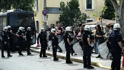 Άγιοι Ανάργυροι: Η Υποδιοικήτρια του αστυνομικού τμήματος θα έπρεπε να έχει αποστρατευτεί