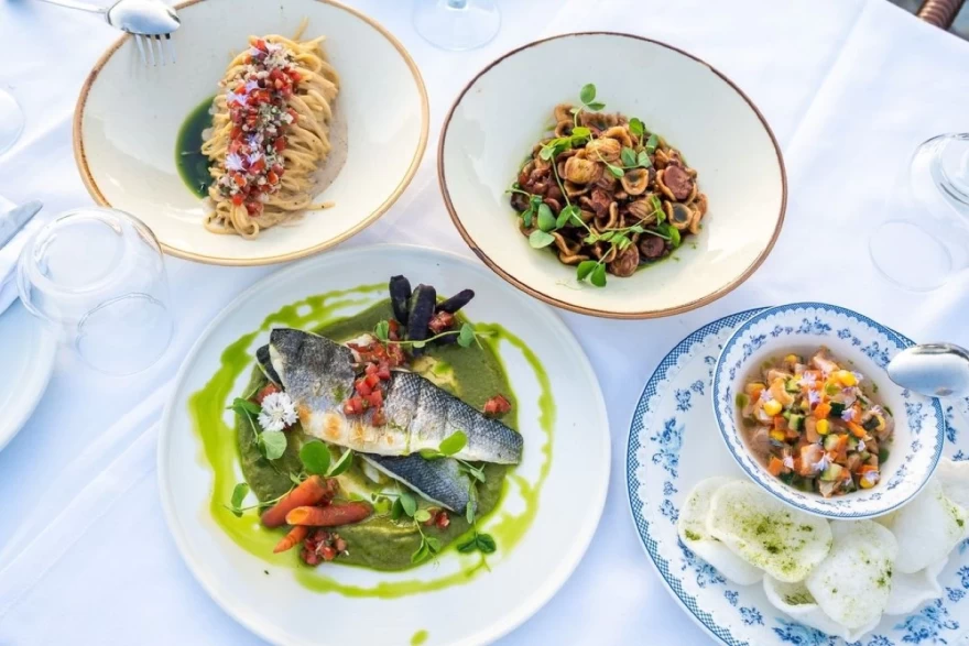 Λάμπρος στη Βουλιαγμένη 