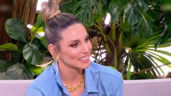 Αθηνά Οικονομάκου – Η τελευταία μεγάλη συνέντευξη πριν το διαζύγιο: «Δεν είναι σωστό να στηρίζομαι μόνο στον άντρα μου!»