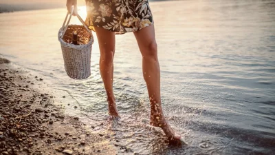 Φροντίδα ποδιών πριν το καλοκαίρι: Έτσι θα τα περιποιηθείς σωστά για να φορέσεις τα αγαπημένα σου σανδάλια!