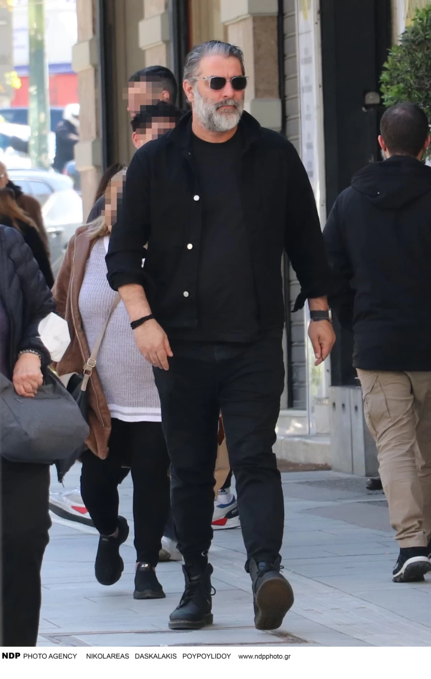 Βασίλης Μπισμπίκης - Κέντρο