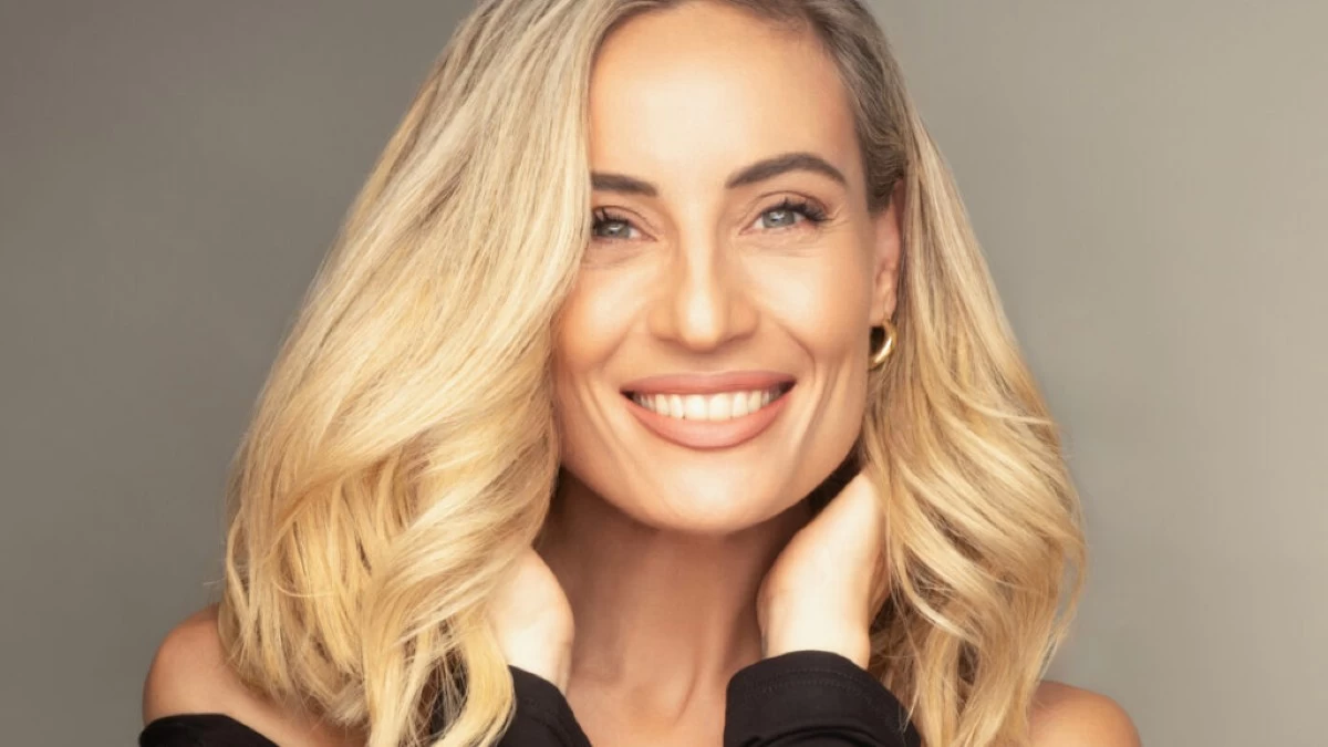 Η Ελεονώρα Μελέτη είναι η νέα Ελληνίδα πρέσβειρα για σειρά προϊόντων μαλλιών!