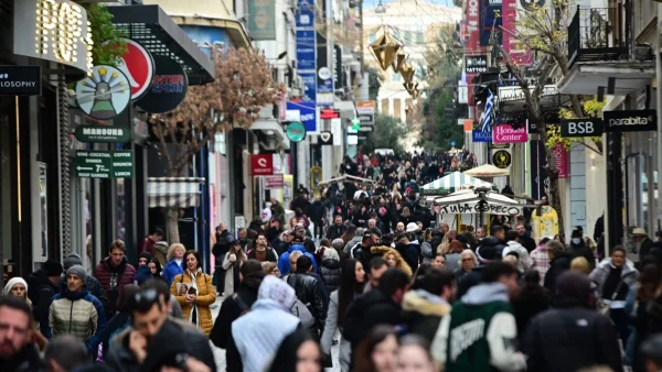 Πάσχα: Από 25/4 ξεκινάει το εορταστικό ωράριο - Ποια Κυριακή θα είναι ανοιχτά τα μαγαζιά;