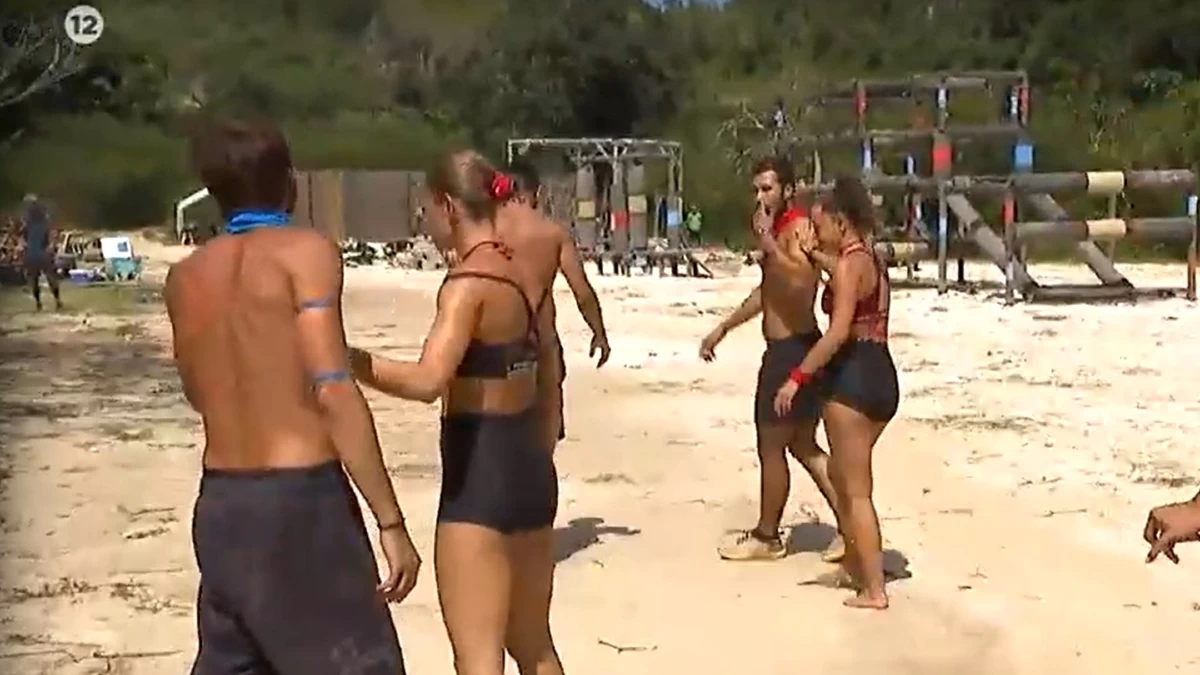 Survivor 2/4: «Βλακάκο δεν θα με ξαναπείς», «Αφού βλακάκος είσαι» - Παραλίγο να πιαστούν στα χέρια Φάνης & Χριστόφορος