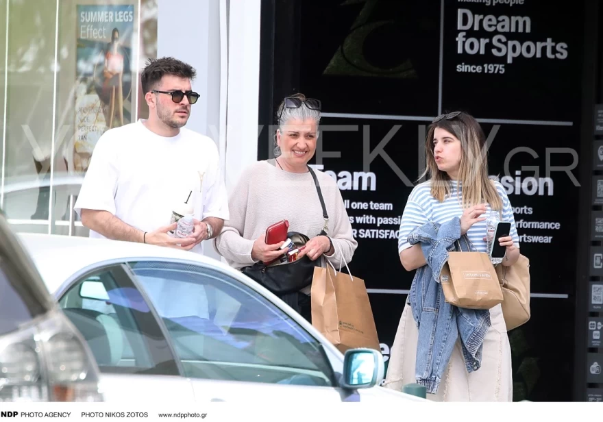 Φώτης Ιωαννίδης μητέρα αδερφή Γλυφάδα