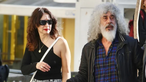 Γιάννης Γιοκαρίνης: «Τώρα πεθαίνουμε στα γέλια» - Η επόμενη μέρα μετά την αθώωση για ενδοοικογενειακή βία