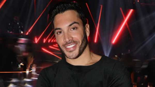 Γιώργος Ασημακόπουλος - Αποκλείστηκε στο Ντουμπάι μετά τις ισχυρές καταιγίδες: «Δραματικές καταστάσεις, δεν έχουμε ηλεκτρισμό»