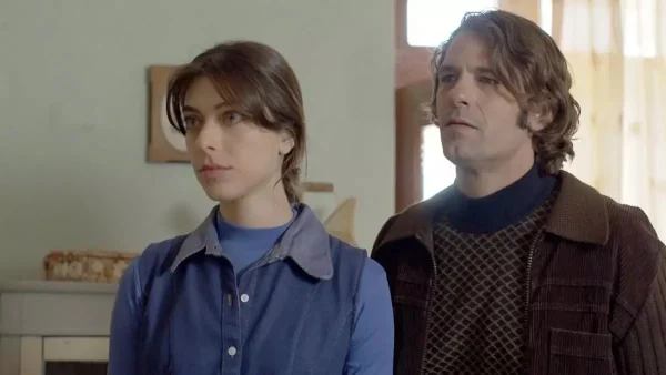 Ηλέκτρα (4/4): Η Ουρανία με το Μάρκο και το Νώντα, είναι αποφασισμένοι να ψάξουν στο φωτογραφείο για στοιχεία - Θα τα καταφέρουν;