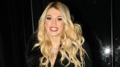 Κωνσταντίνα Σπυροπούλου: «Είναι τελείως διαφορετική αυτή η εγκυμοσύνη! Στην πρώτη έτρωγα όλα τα burger, τώρα όλα τα...»