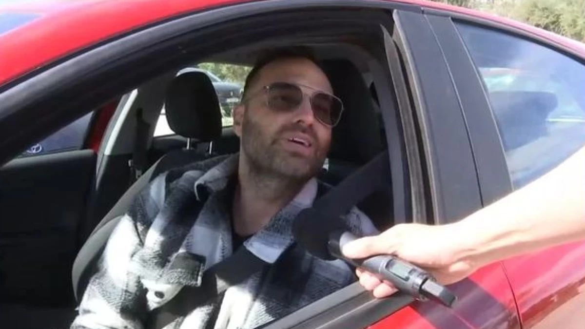 Κώστας Φραγκολιάς για τη viral συνέντευξη του Νίκου Καρβέλα: «Η κυρία Λυμπεράκη δεν τον σεβάστηκε, τον διέκοπτε συνέχεια!»