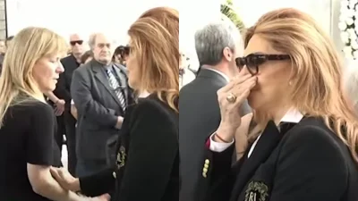 Κηδεία Γιάννη Φέρτη: Έφτασε μέσα στα κλάματα η Μιμή Ντενίση - Η χειραψία και τα λόγια που αντάλλαξε με την τρίτη σύζυγο του ηθοποιού