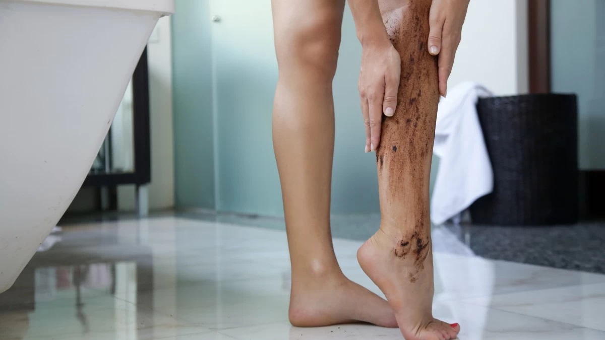 Λάσπη από φύκια guam: Μήπως τελικά αυτή είναι η λύση ενάντια στην κυτταρίτιδα;