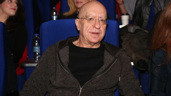 Πάνος Κοκκινόπουλος: «Οι Έλληνες δέρνουν τις γυναίκες τους και οι γυναικοκτονίες έχουν αυξηθεί»