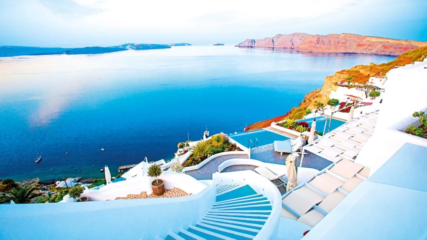 Στη Σαντορίνη για Πάσχα