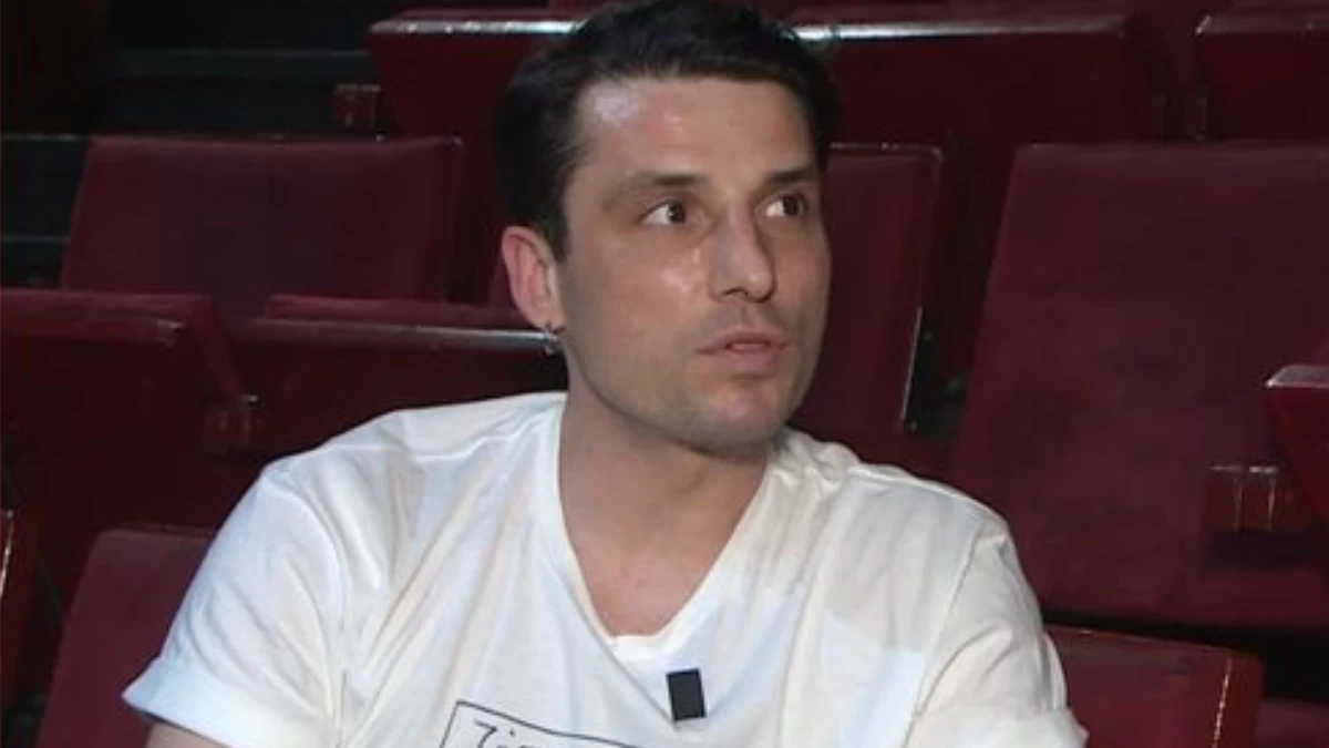 Σπύρος Χατζηαγγελάκης: «Είμαι πιο ελεύθερος και ανοιχτός στα ερωτικά» - Πρωτοφανής εξομολόγηση για την προσωπική του ζωή