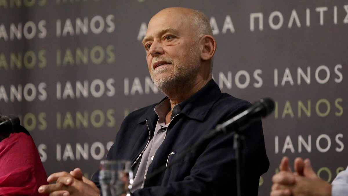 Στέλιος Παρλιάρος: «Ο πατέρας μου μελαγχόλησε στην Ελλάδα και πέθανε στα 67 του, επειδή τον φέραμε με το ζόρι...»